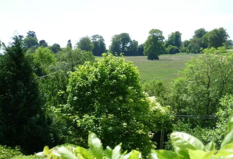 پانسیون Diamond Hill Country House