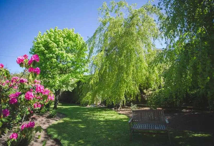 پانسیون Diamond Hill Country House