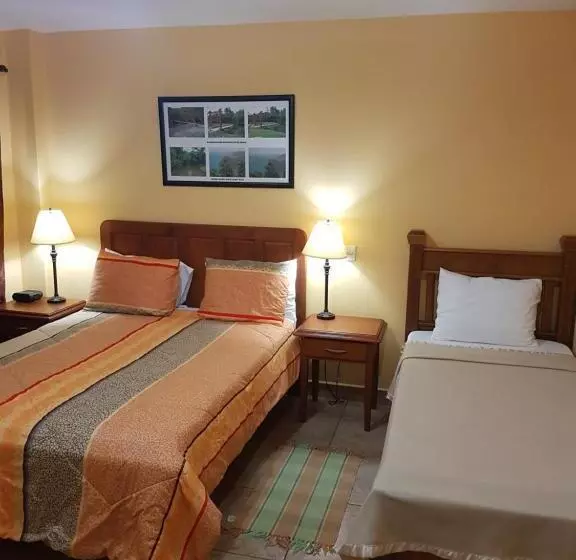 膳宿费 Piarco Village Suites