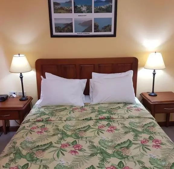 膳宿费 Piarco Village Suites