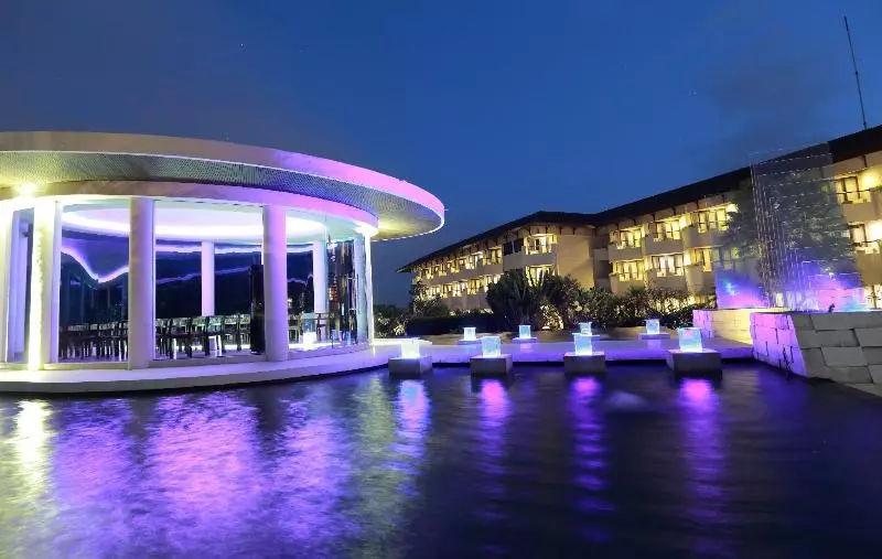 The Singhasari Resort