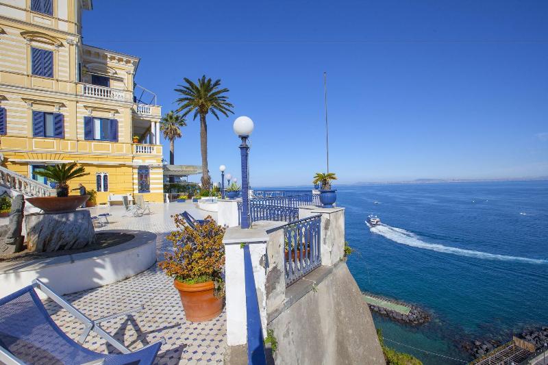 Villa La Terrazza Suites