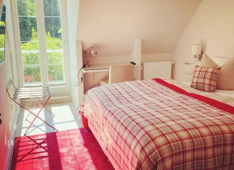 ホテル Fürst Bismarck Mühle