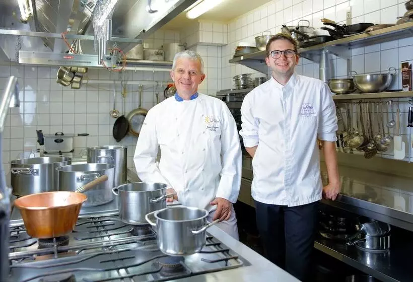 Hotelli Hôtel Gruber