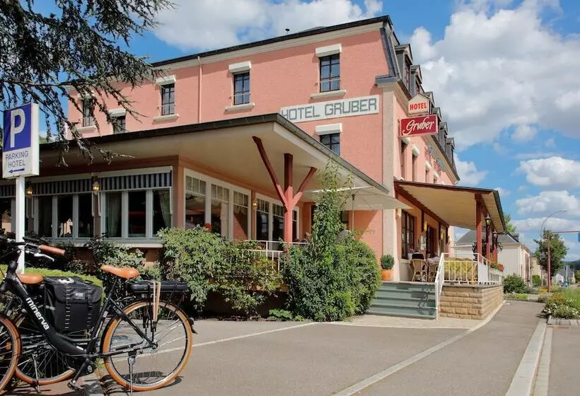 Hotelli Hôtel Gruber