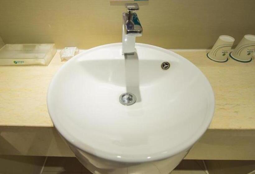 בית מלון כפרי City Comfort Inn Wuhan Guanggu Textile University