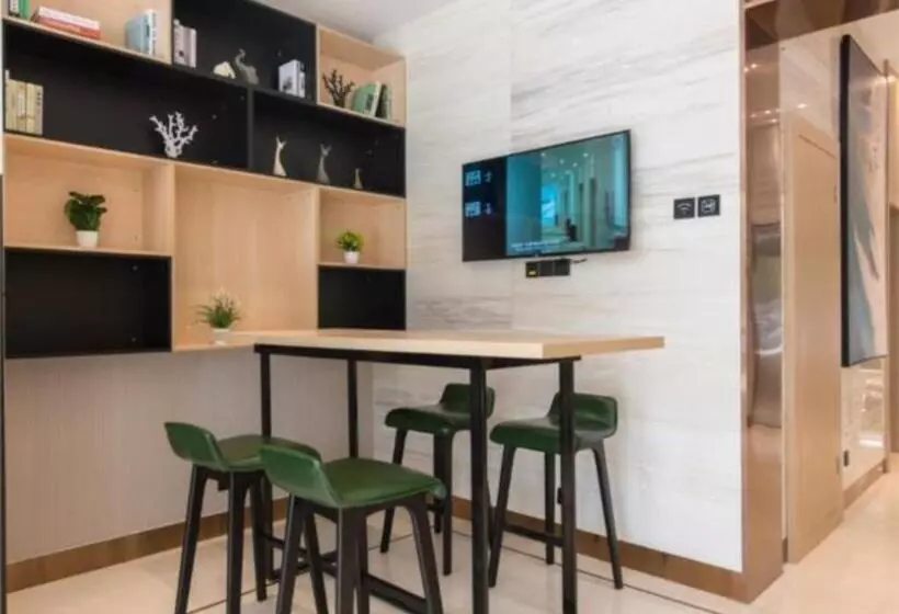 Hotelli City Comfort Inn Xuzhou High Speed Railway Station 2nd Hospital East Hospital