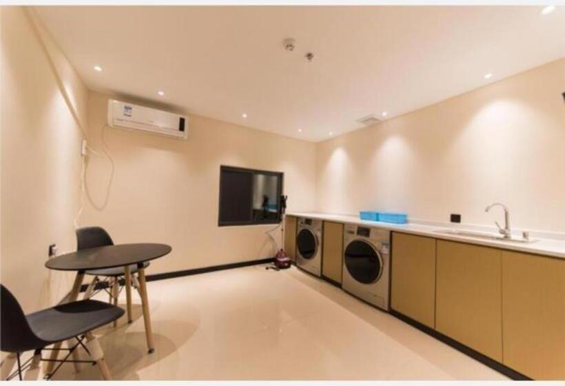 Отель City Comfort Inn Xuzhou High Speed Railway Station 2nd Hospital East Hospital