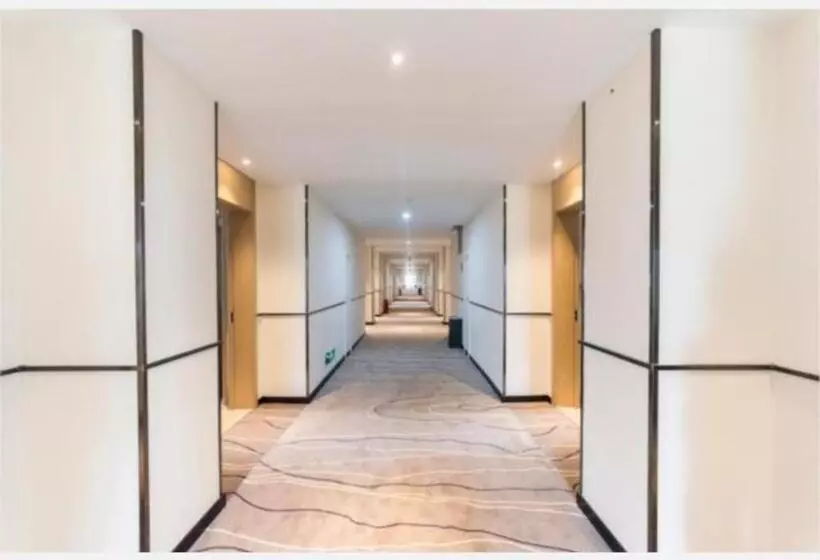 Hotelli City Comfort Inn Xuzhou High Speed Railway Station 2nd Hospital East Hospital