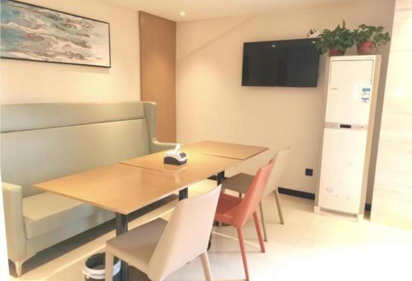 Отель City Comfort Inn Xuzhou High Speed Railway Station 2nd Hospital East Hospital