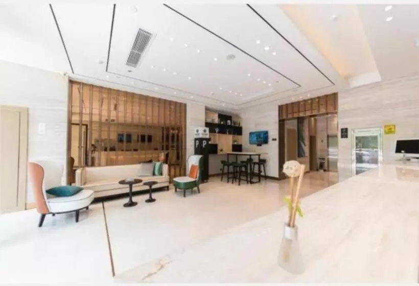 Hotelli City Comfort Inn Xuzhou High Speed Railway Station 2nd Hospital East Hospital