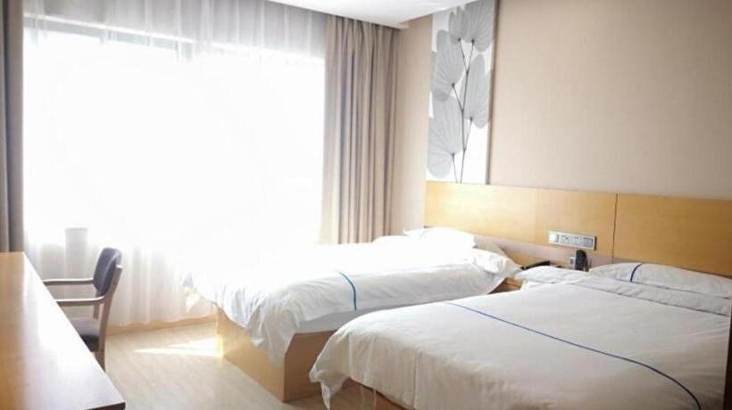 هتل Greentree Inn Express Shanghai Baoshan District Youyi Road Metro Station