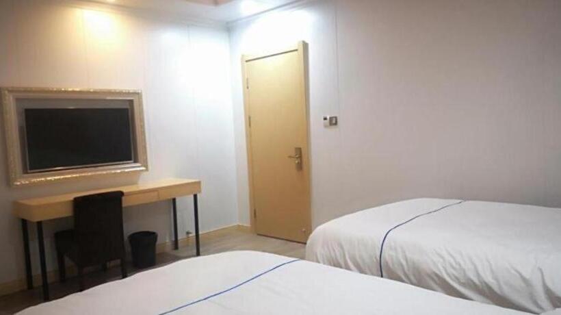 هتل Greentree Inn Express Shanghai Baoshan District Youyi Road Metro Station