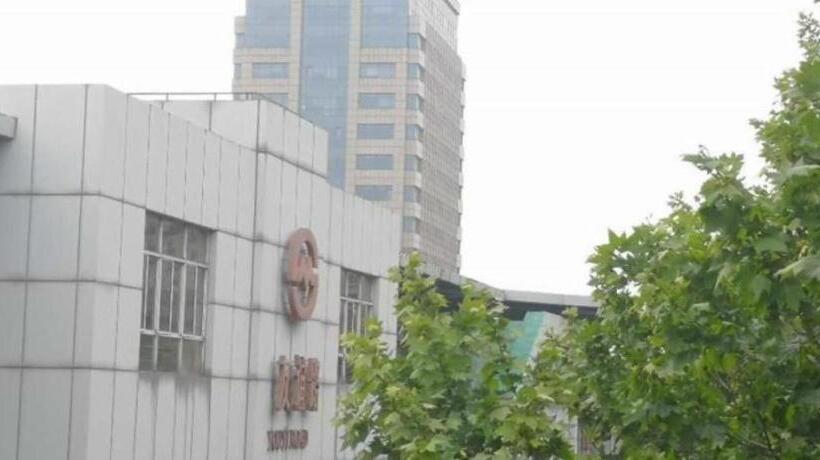 هتل Greentree Inn Express Shanghai Baoshan District Youyi Road Metro Station