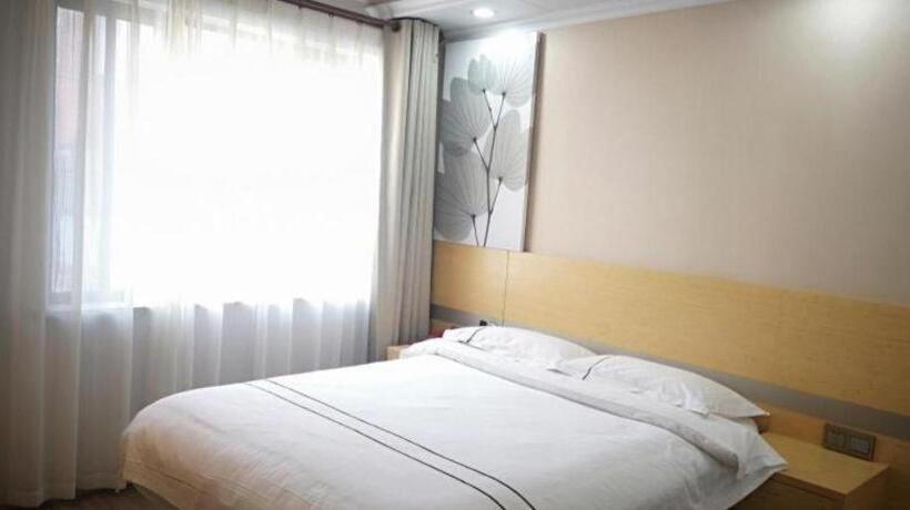 هتل Greentree Inn Express Shanghai Baoshan District Youyi Road Metro Station