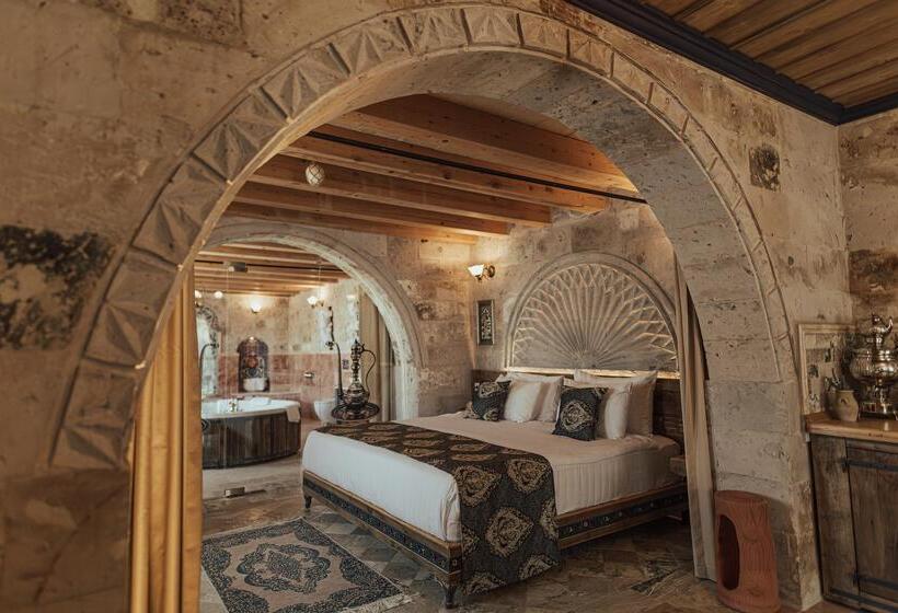 فندق Sah Saray Cave Suites