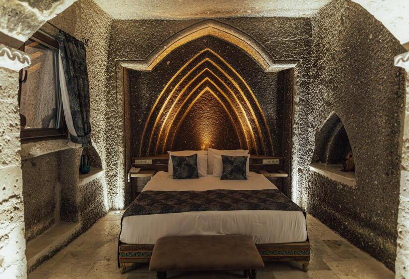 فندق Sah Saray Cave Suites