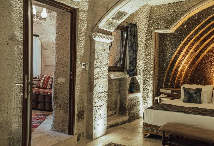 فندق Sah Saray Cave Suites