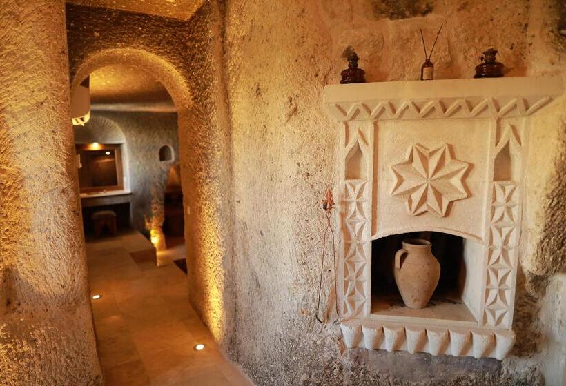 فندق Sah Saray Cave Suites