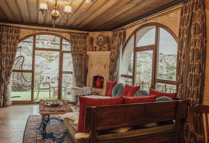 فندق Sah Saray Cave Suites