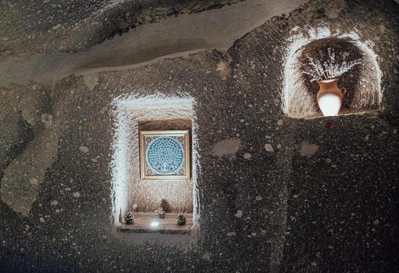 فندق Sah Saray Cave Suites