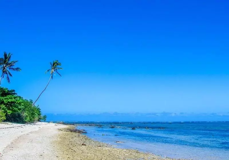 Hotelli Seafront Apartment Coral Coast