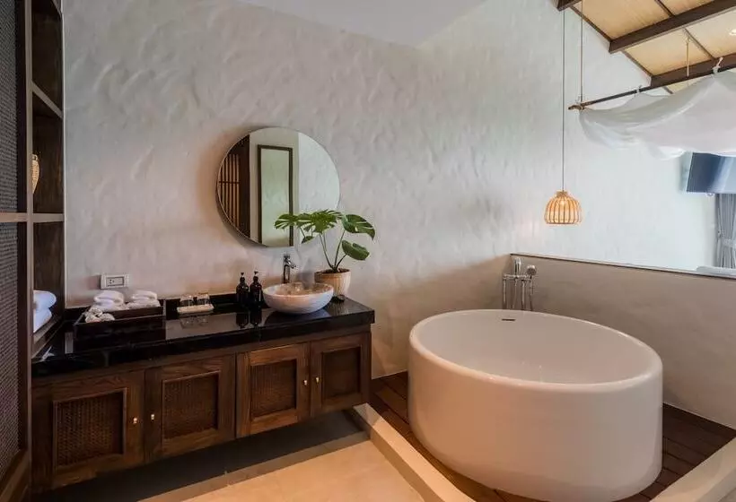 Hotelli The Flow Samui Beach Resort