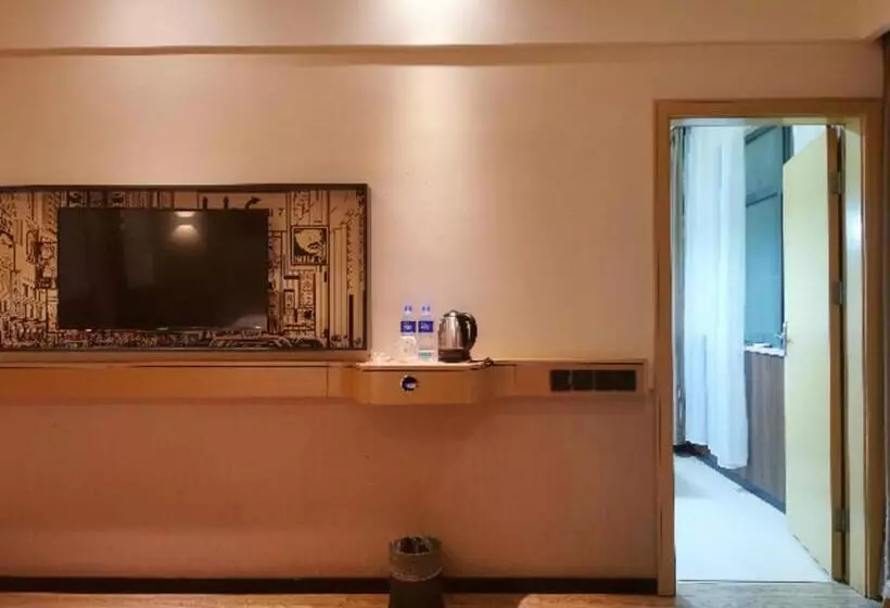 Hotelli City Comfort Inn Xiaogan Xiaochang Bus Passenger Station