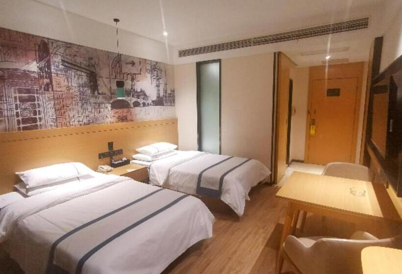 בית מלון כפרי City Comfort Inn Xiaogan Xiaochang Bus Passenger Station