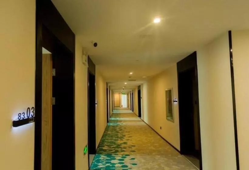 ホテル Greentree Inn Express Henan Xinyang Huaibin County