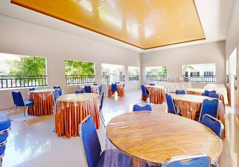 Collection O 91046 Hotel Remaja Indah Masamba