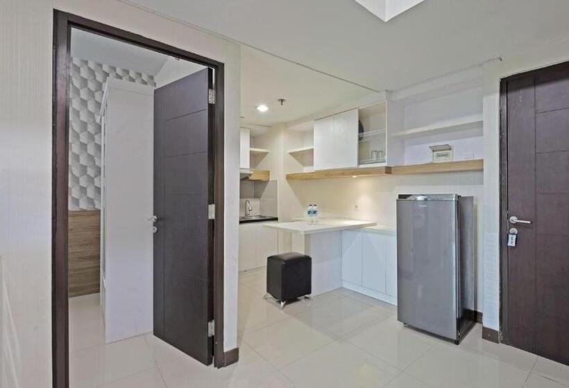 بنسيون Apartemen Grand Dhika City By Nina