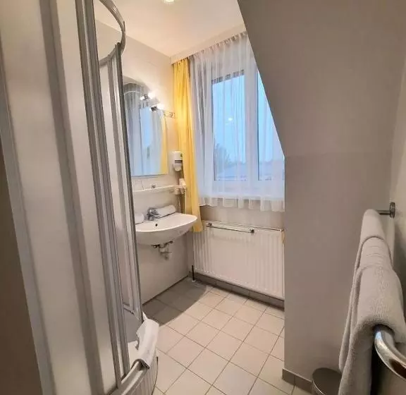 Majatalo Gasthof Sauer Gmbh