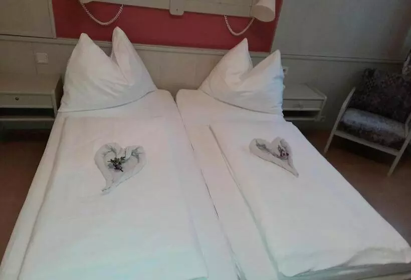 Majatalo Gasthof Sauer Gmbh