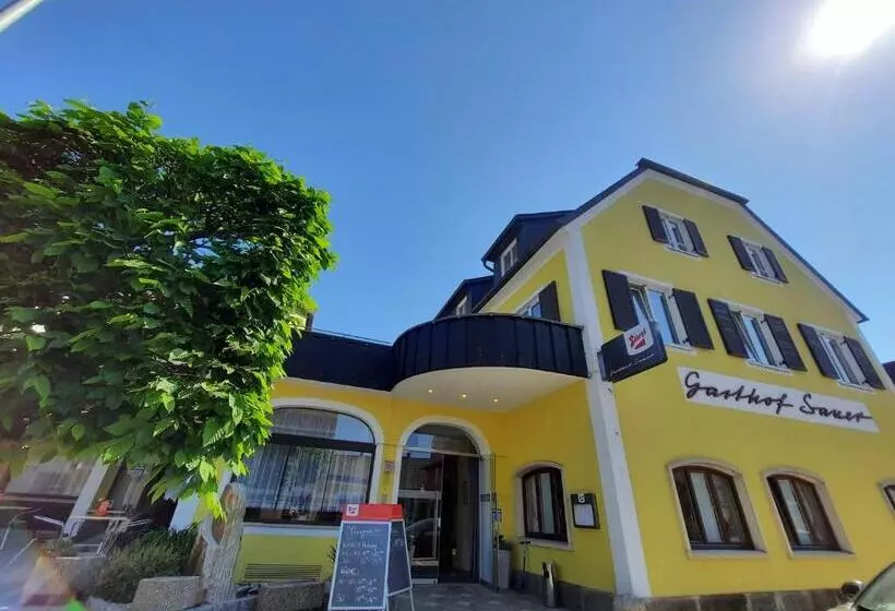 Majatalo Gasthof Sauer Gmbh