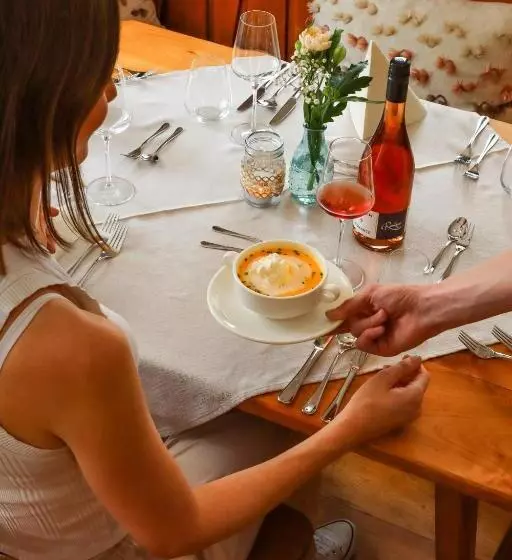 Majatalo Gasthof Sauer Gmbh