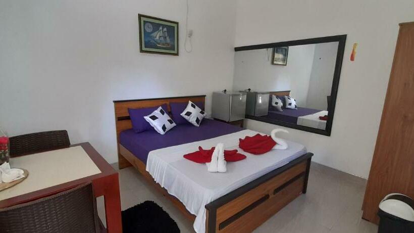 ペンション Paradise Inn