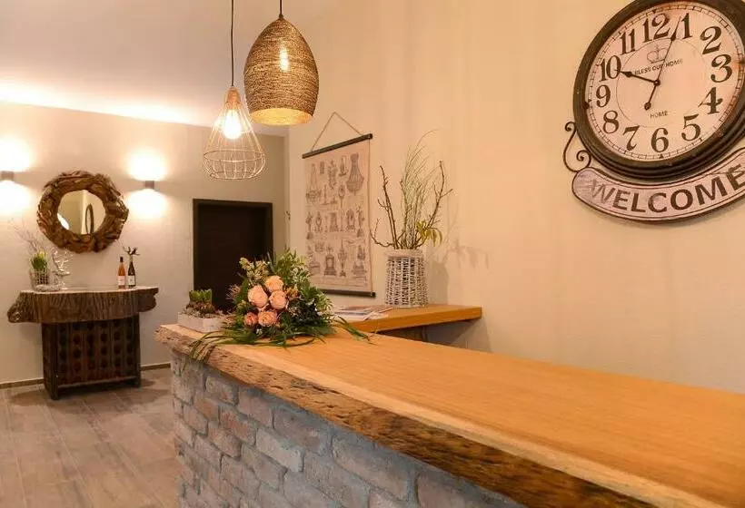 Majatalo Vinotel Dollt Kern