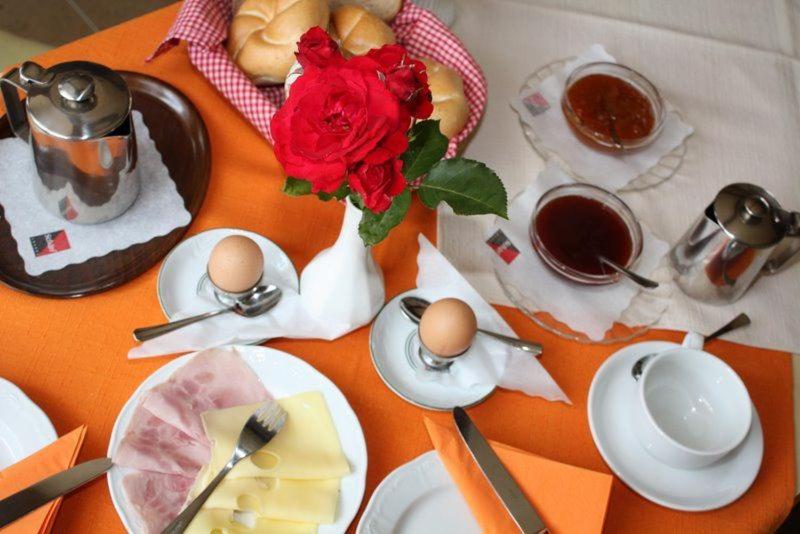 Общежитие Gasthof Familie Hutter