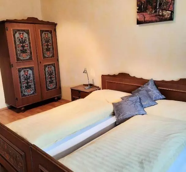 Retkeilymaja Gasthof Familie Hutter