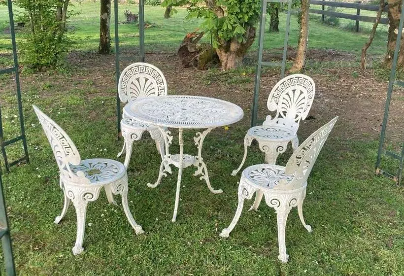 Aamiaismajoitus (B&B) Chez Zoiseau Et Zoiseautte