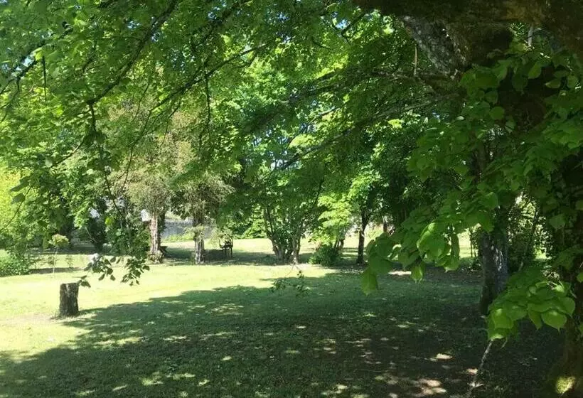 Aamiaismajoitus (B&B) Chez Zoiseau Et Zoiseautte