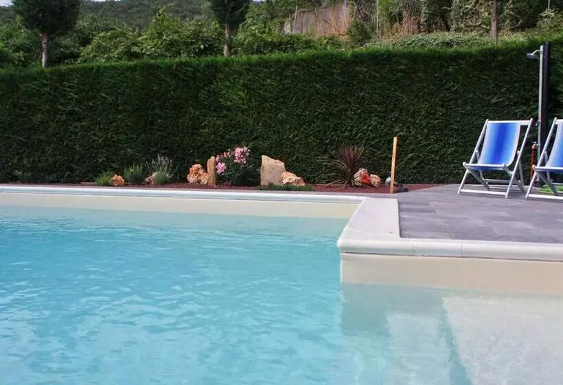 Casetta N.2 Con Piscina