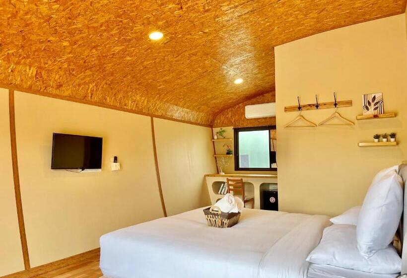 Hotel สต็อกโฮม เขาใหญ่