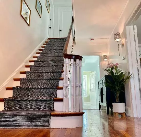 Hotelli Buttonwood Boutique