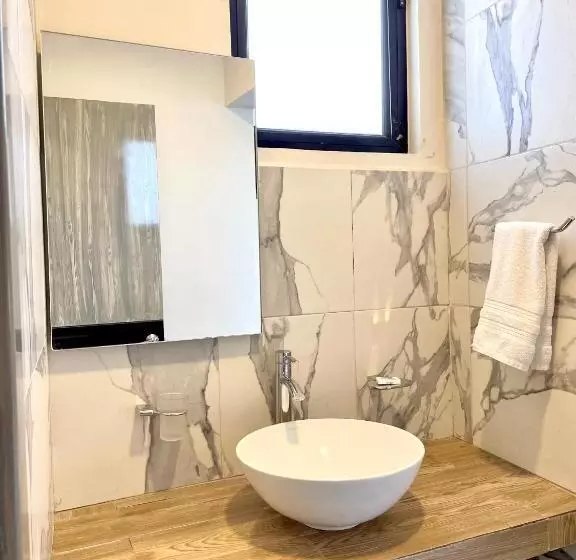 ホテル Capital Suites