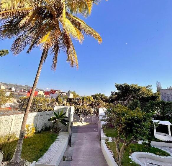 فندق Capital Suites