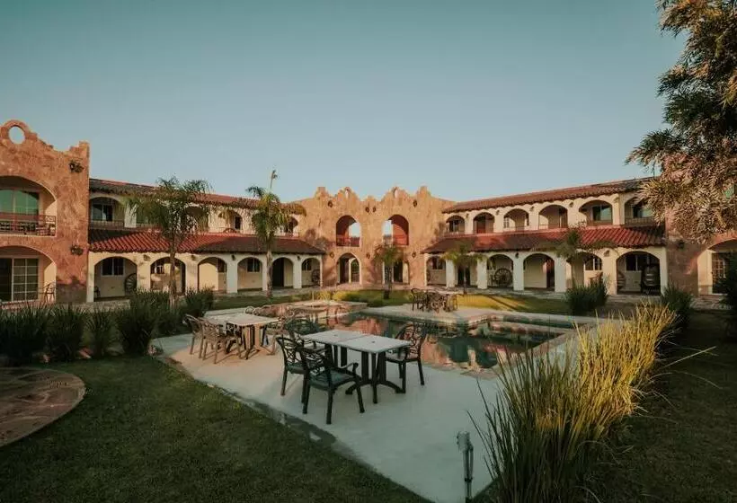 Hotelli Hacienda Los Olivos, Valle De Guadalupe