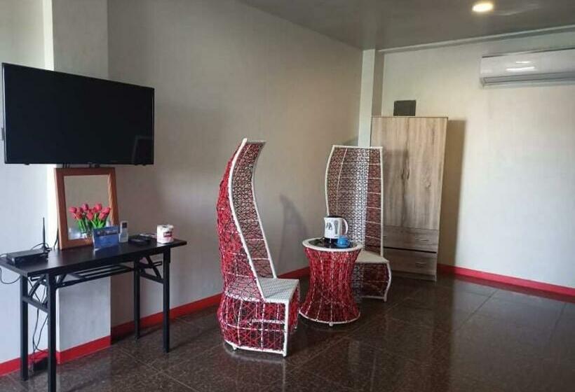 Otel Mbu Suites Bed N Breakfast Redpartner