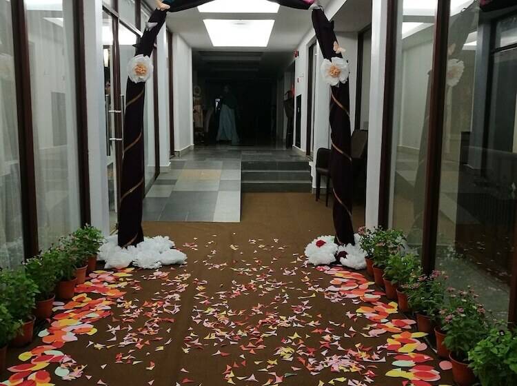 فندق Temu Primula